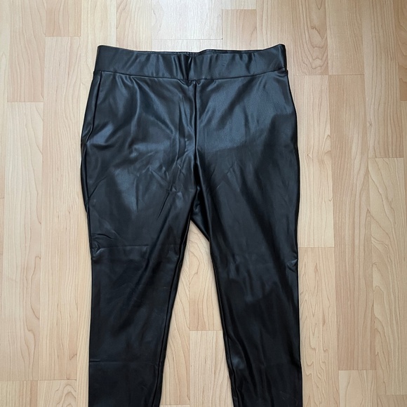 Loft Leather Leggings - Picture 1 of 3